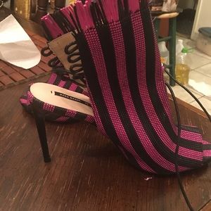 Zara hot pink and black beautiful striped shoes
